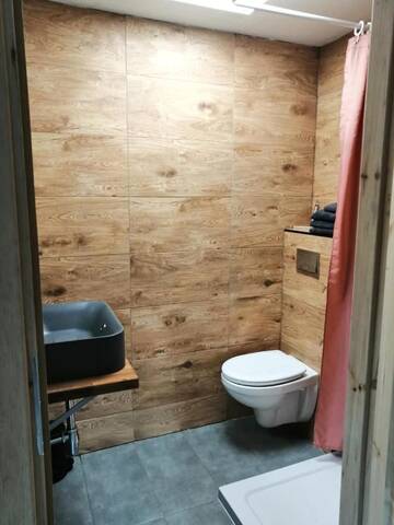 Фото Фермерские дома Bezpieczna Przystań - Apartamenty г. Uherce Mineralne 5