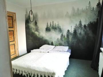Фото Фермерские дома Bezpieczna Przystań - Apartamenty г. Uherce Mineralne 1