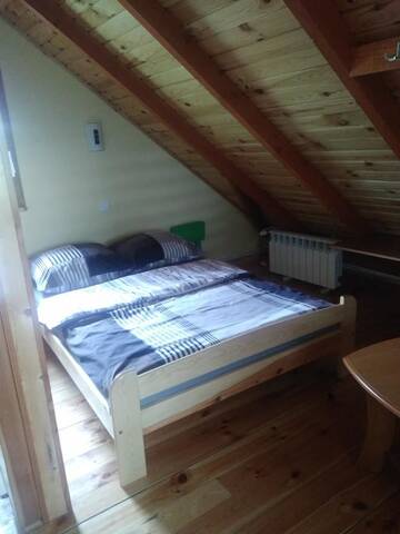 Фото номера Дом с 1 спальней Дома для отпуска Widokowe wzgórze г. Uherce Mineralne 16