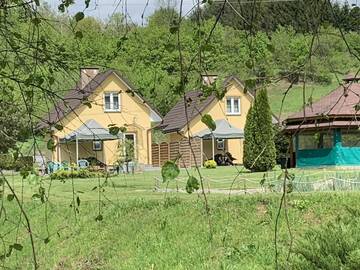 Фотографии Дома для отпуска Domki nad Stawem Uherce г. Uherce Mineralne (Польша) №1 Фото Дома для отпуска Domki nad Stawem Uherce г. Uherce Mineralne 1