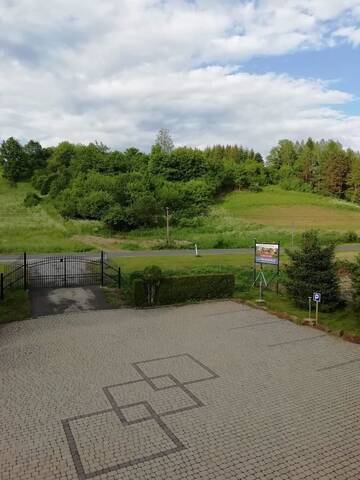 Фото номера Шале с двумя спальнями Дома для отпуска Domki nad Stawem Uherce г. Uherce Mineralne 30